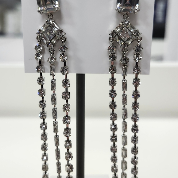 NWT Kate Spade Silver-Tone Shimmy Fringe Earrings - Picture 5 of 8